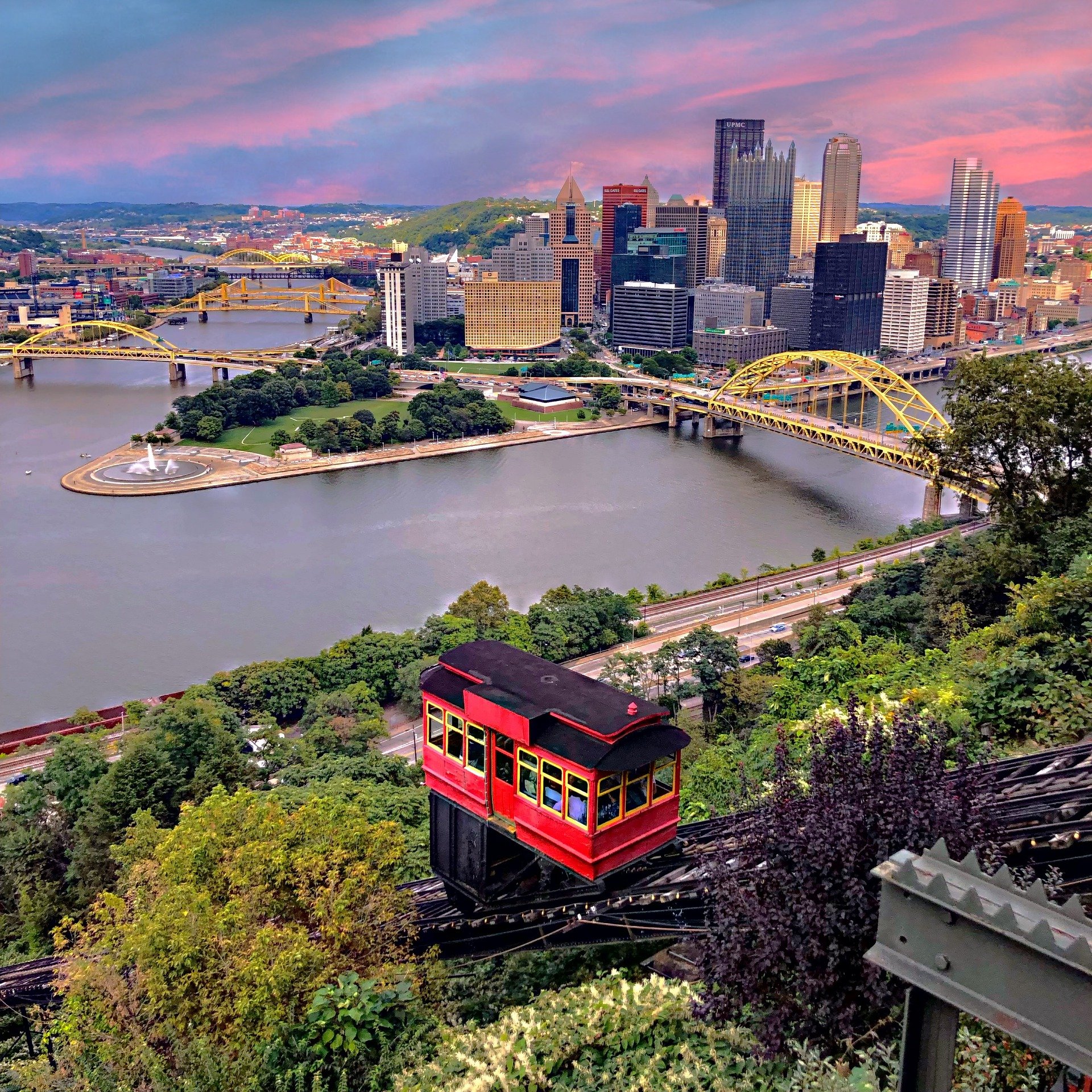 Pennsylvania Pharmaceutical Manufacturing Prohibited Gifts Act of 2021 - H.B. 593